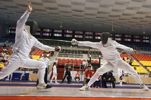 Young fencers bag medals at Asian champs